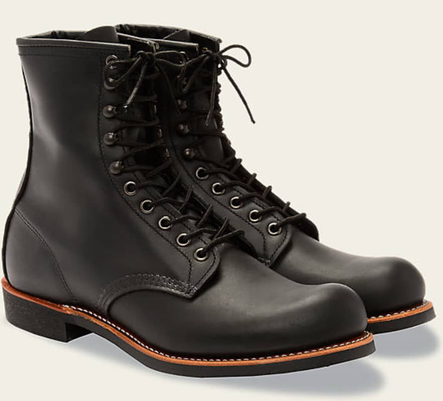 Trouva: 2944 Harvester Black Boots