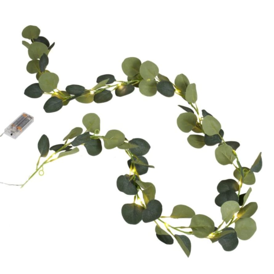 &Quirky Artificial Eucalyptus Garland With Lights