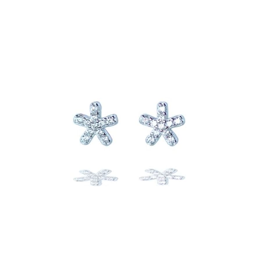 Curiouser and Curiouser Sterling Silver Sparkly Starfish Stud Earrings