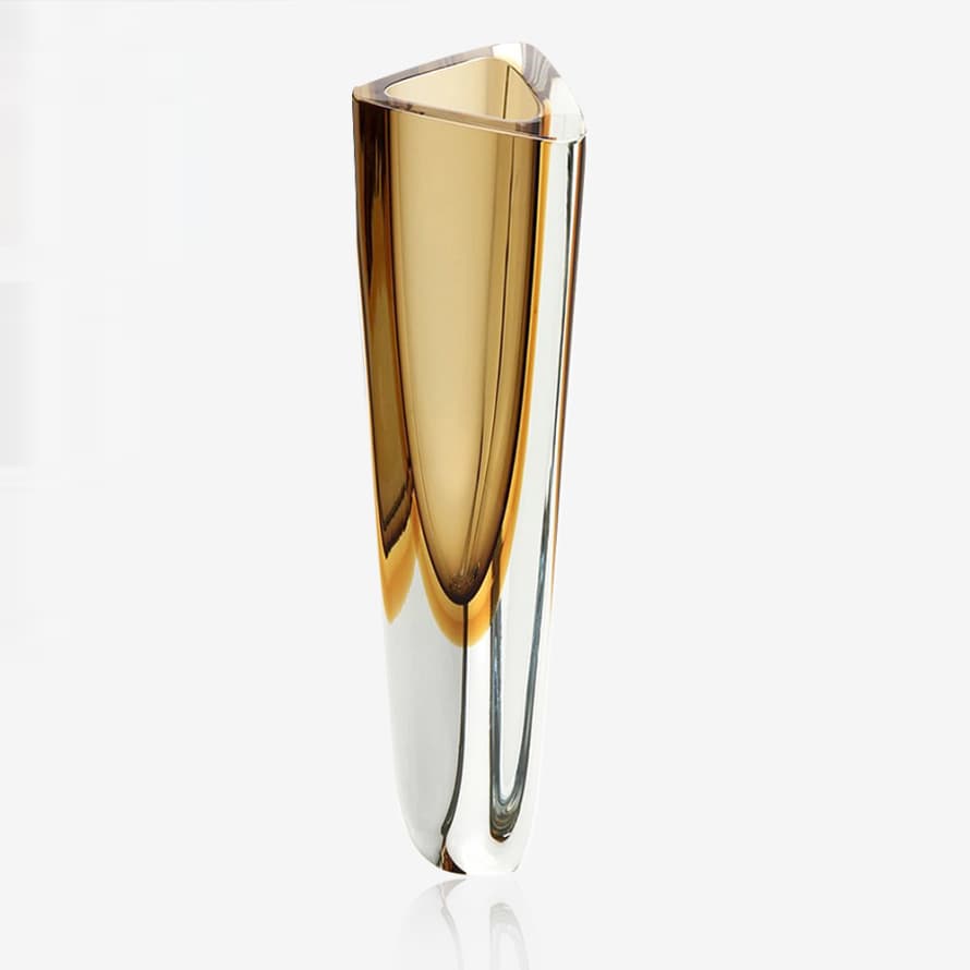 Cá d’Oro Minimalistic Glass Vase Triangle 1 Fume-Ambar