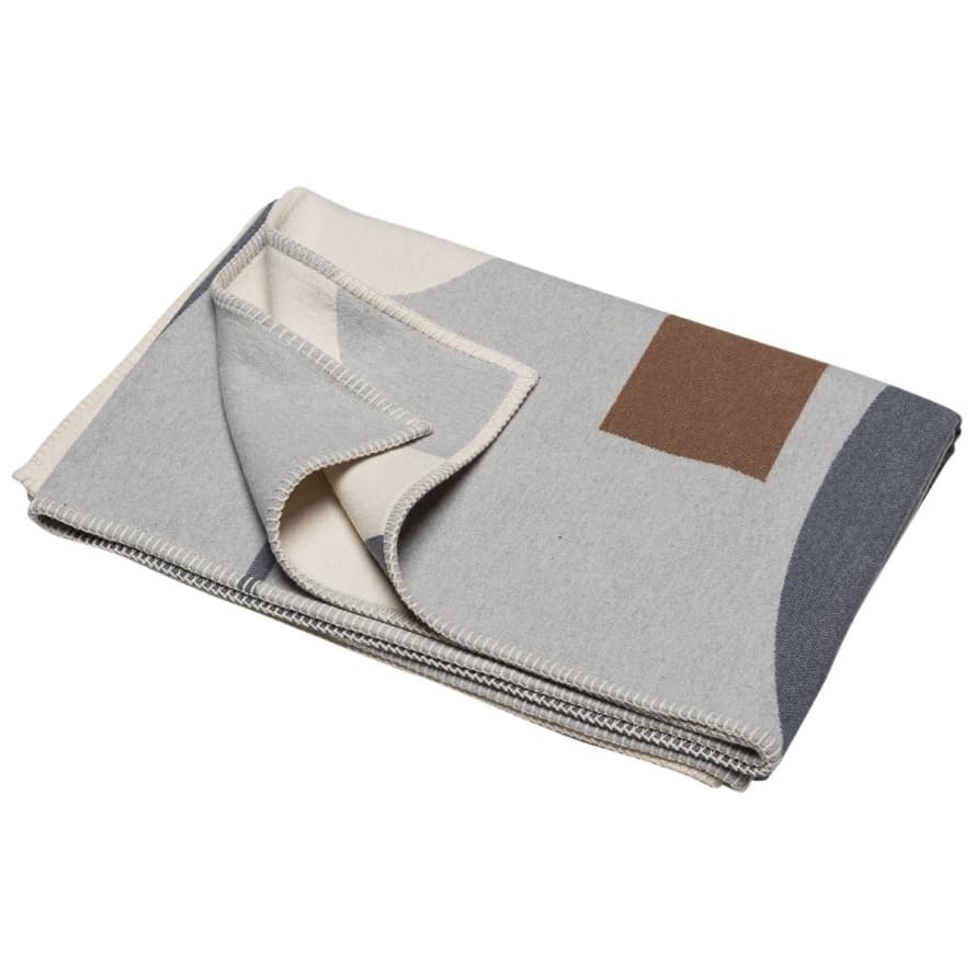 David Fussenegger 145 x 220cm Gray Nova Modern Blanket