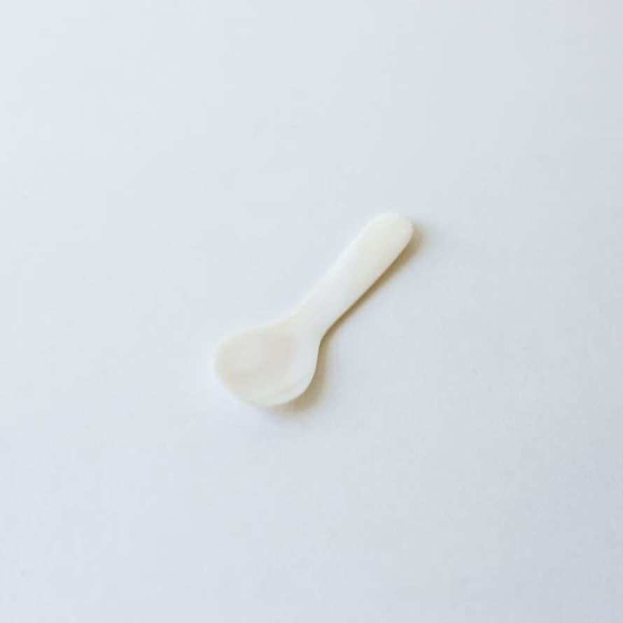 Berylune Home Sea Shell Mini Spoon White