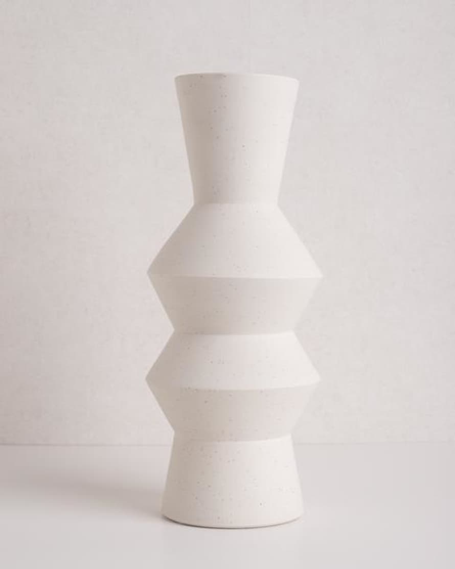 HK Living Large White Angular Speckled Clay Vase