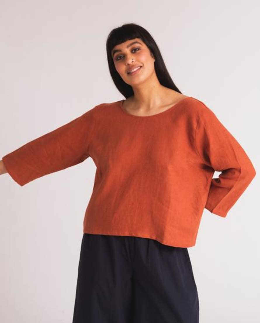 Beaumont Organic SPRING Fabia Linen Top In Clay