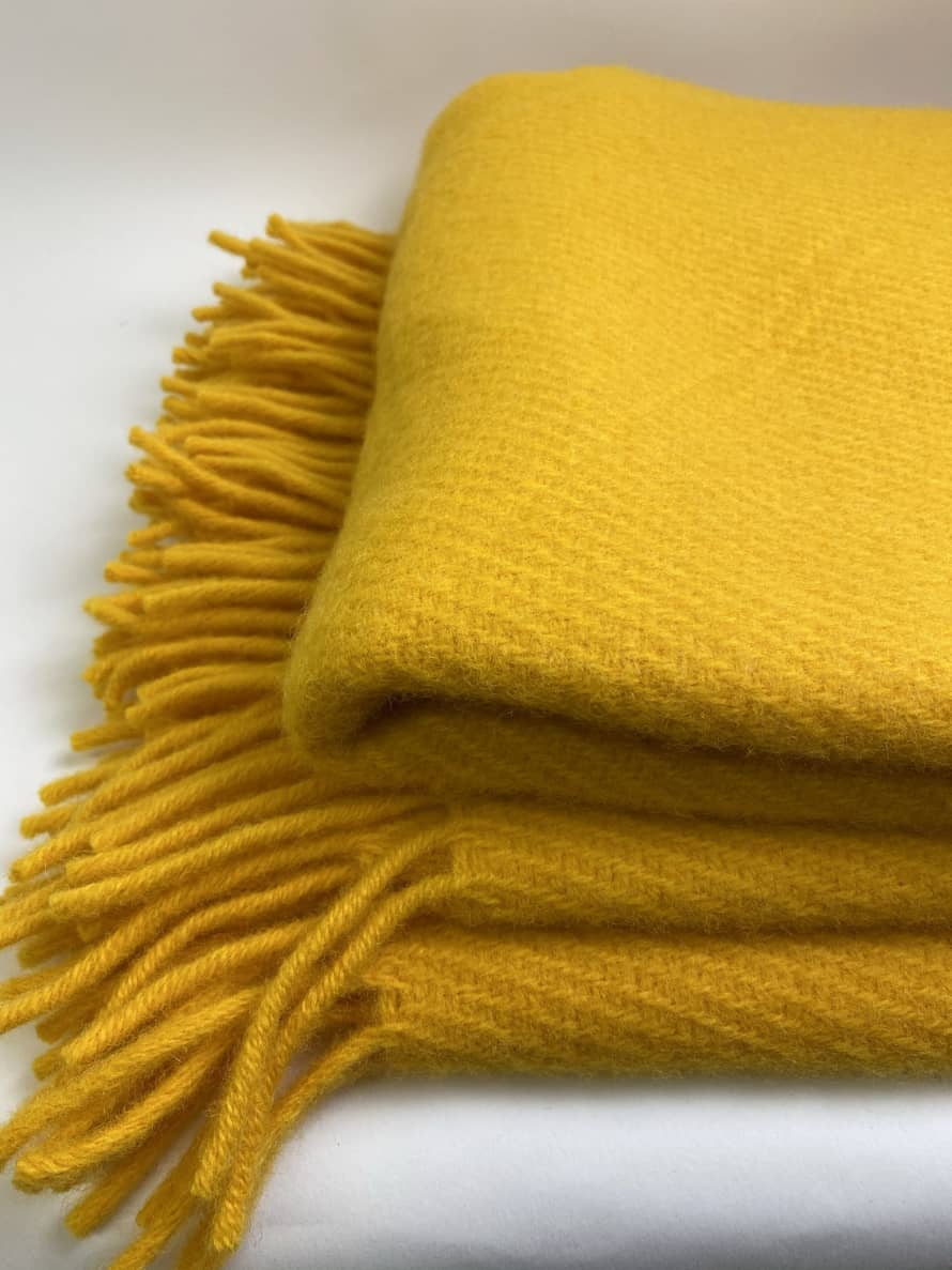 D&T Design Blanket Wool Basic Buttercup FB 707