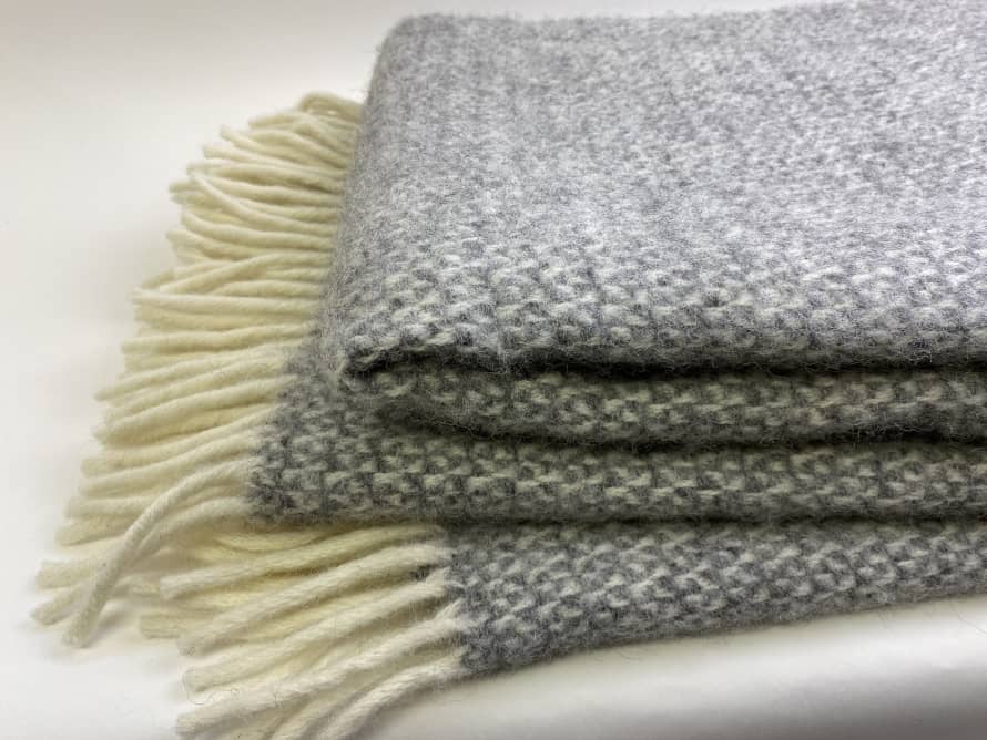 D&T Design Blanket Wool Punto ,Off White Grey FB 07