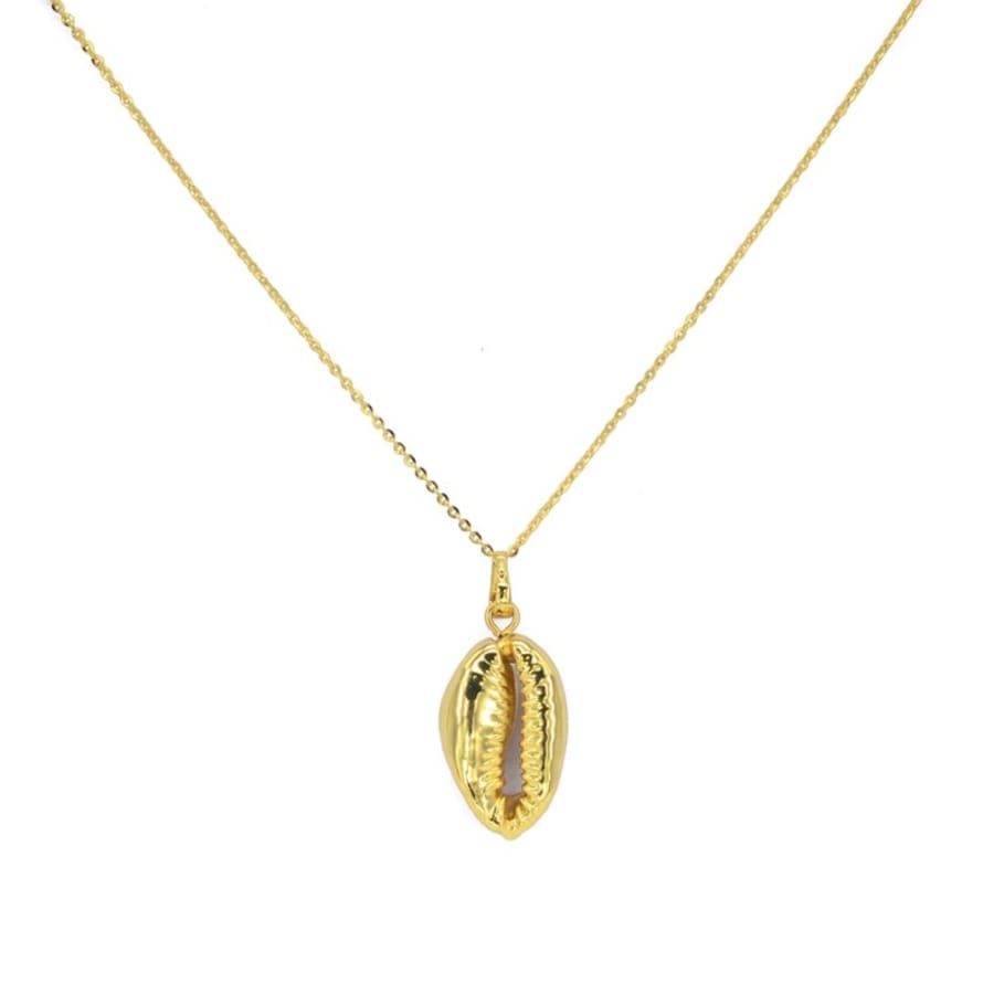 Nilu Gold Shell Pendant Necklace