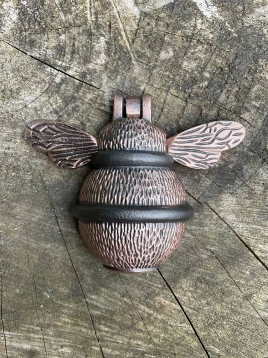 Bramley & White Door Knocker Bee - Antiqued Copper with Black Rings Finish (BRASS060)