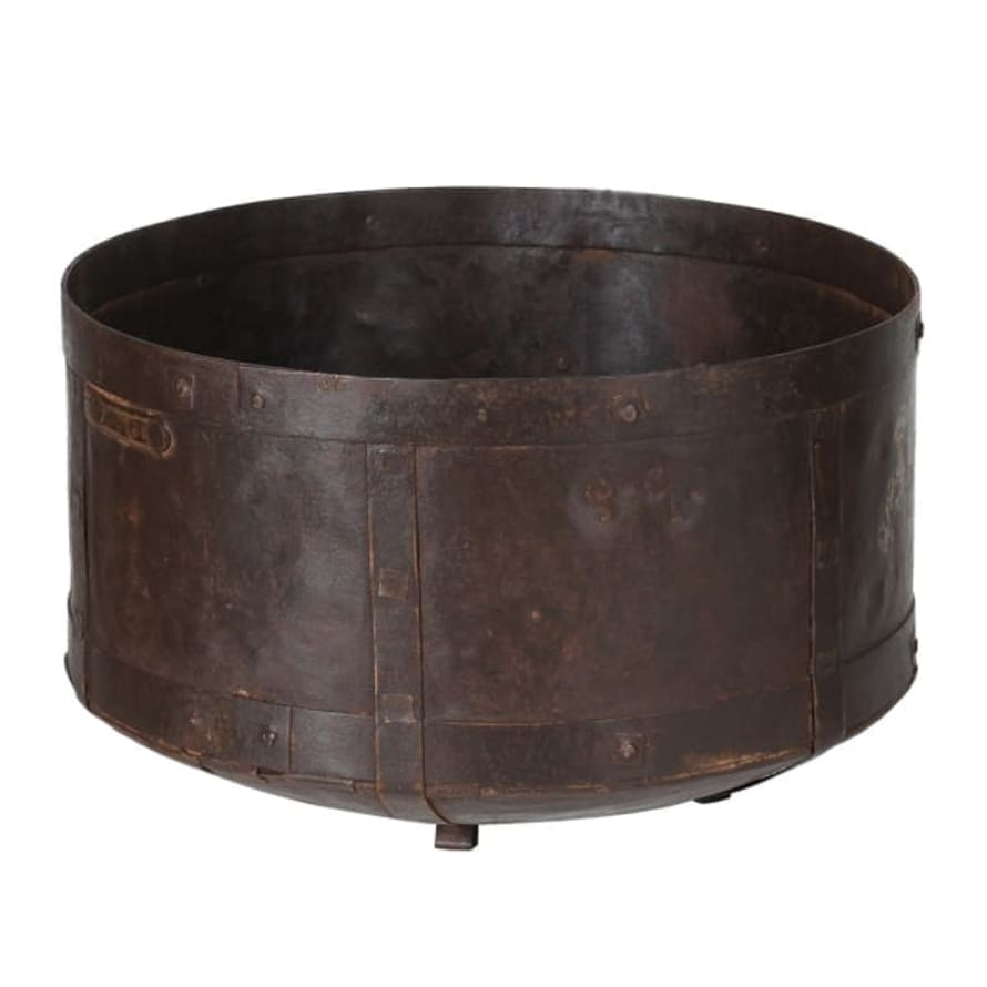THE BROWNHOUSE INETRIORS  Antique Rusty Metal Planter