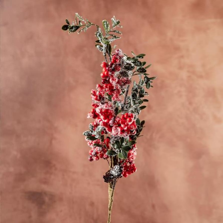 Chickidee Red Berries And Pinecones Spray