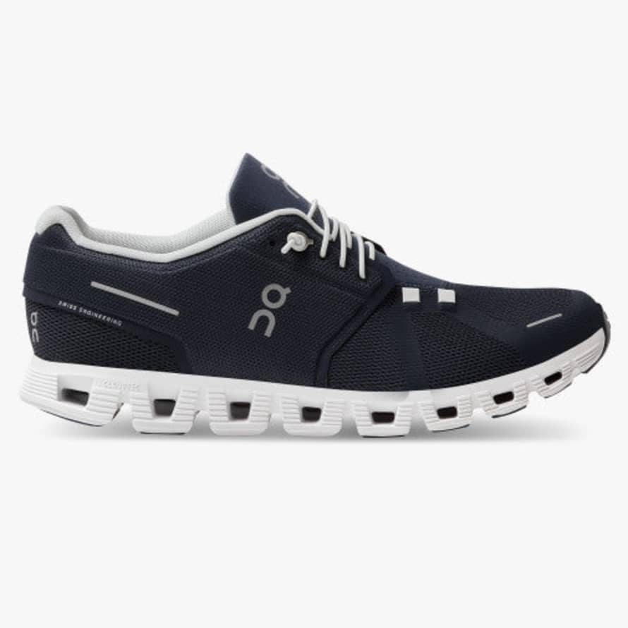 ON Running Cloud 5 Trainers - Midnight/White