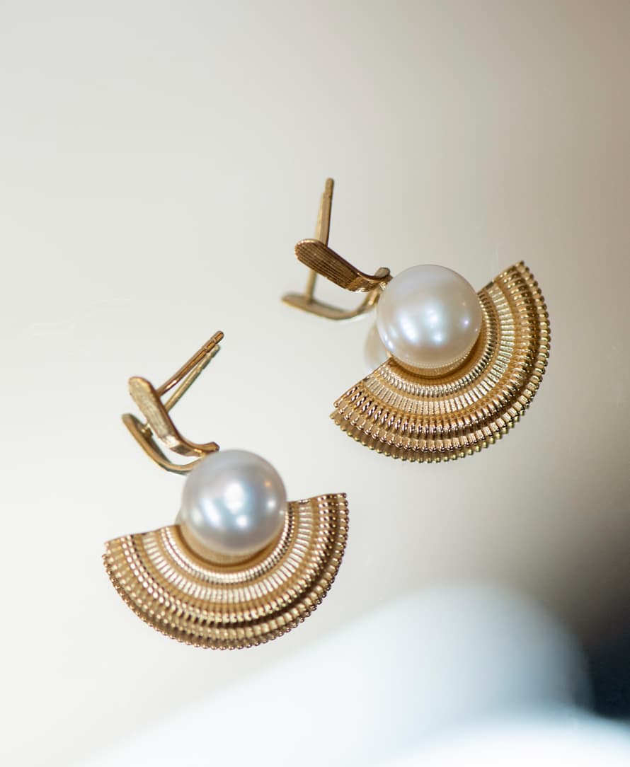Zoe and Morgan  Adella Gold and Pearl Earring 