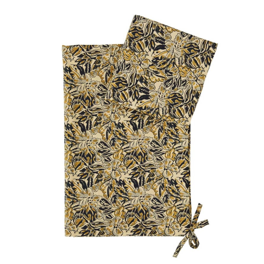 Madam Stoltz Floral Pattern Cotton Printed Duvet Cover