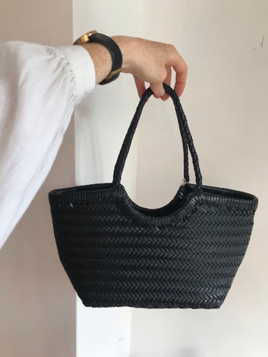 T&SHOP Handwoven Black Leather Shoulder Bag