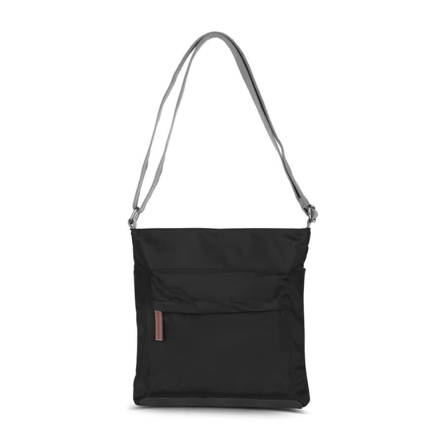 ROKA Cross Body Bag Kennington B Medium In Recycled Sustainable Nylon Black