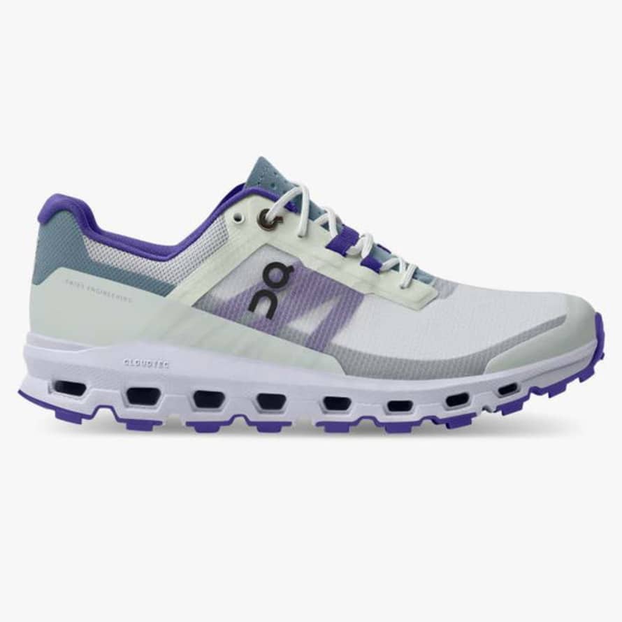 ON Running Cloudvista Women Trainers - Frost/mineral