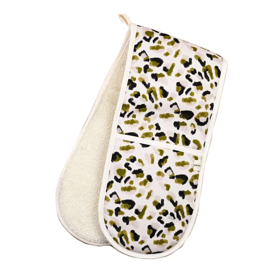 Plewsy Lilac Leopard Print Oven Gloves