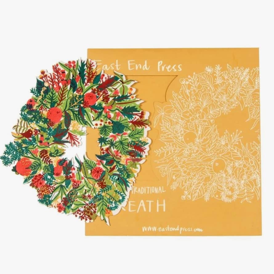 East End Press Wooden Traditional Christmas Wreath