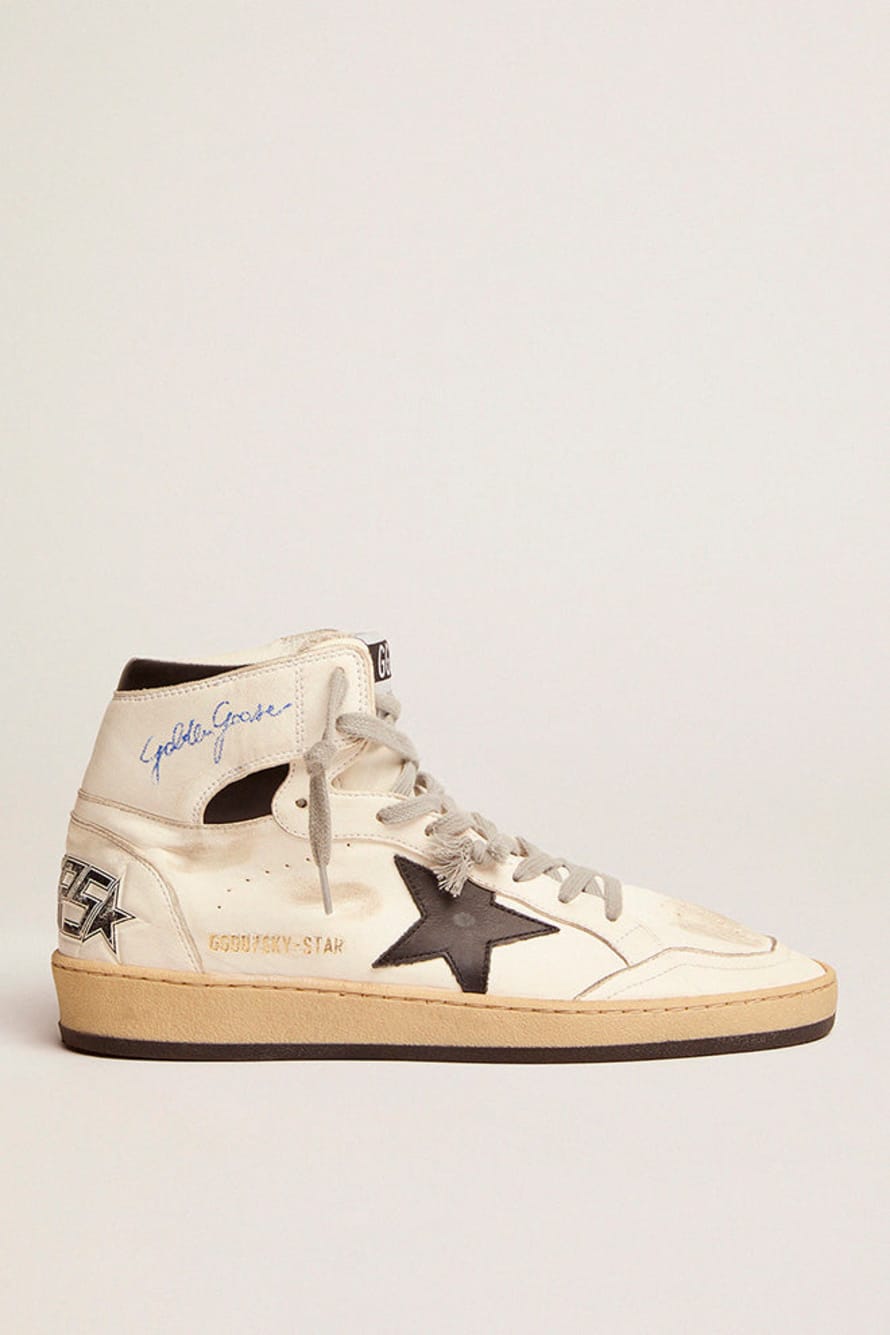 Golden Goose Deluxe Brand Golden Goose Sky Star Nappa Upper With Serigraph Leather Star And Ankle