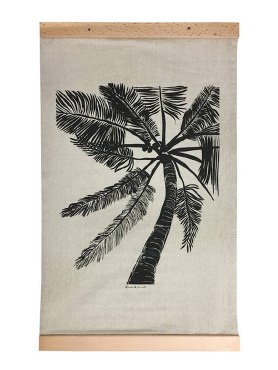 The Find Store Taupe Palm Wall Hanging