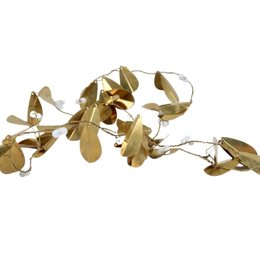 Grand Illusions Brass Mistletoe Garland