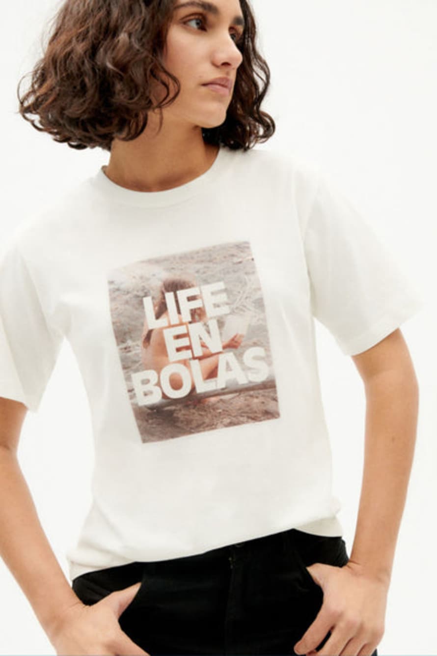 Thinking Mu Life In Bolas T-shirt