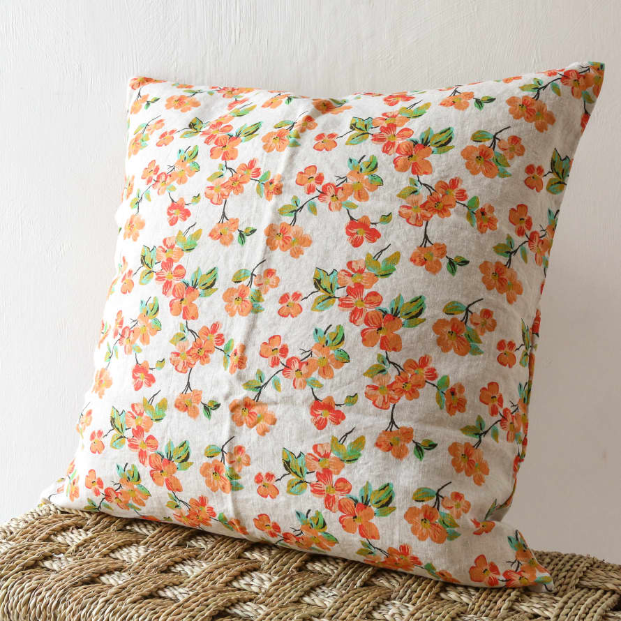 Society of Wanderers Elmas Floral Cushion Cover