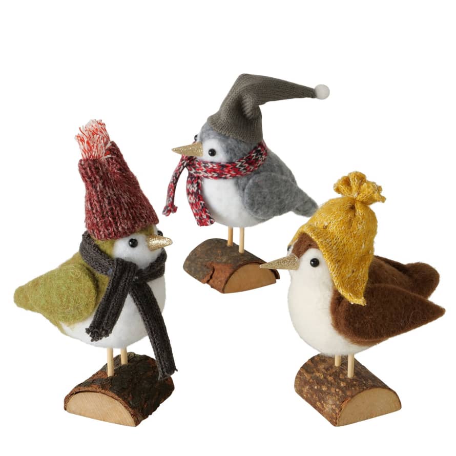 &Quirky Christmas Bird On Wooden Log : Red Hat, Grey Hat or Mustard Hat