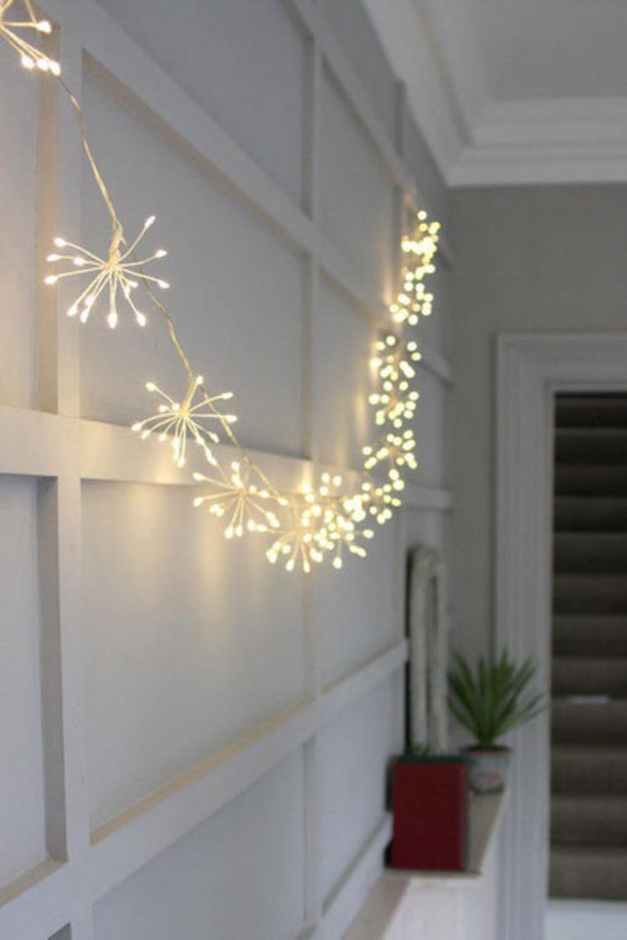 Distinctly Living Star Chain Silver Light - Battery