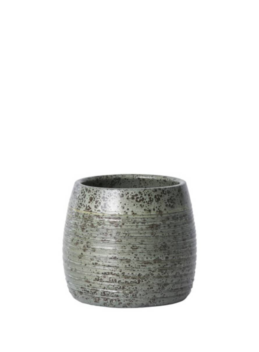 Lauvring Chave 16cm Flowerpot In Green By