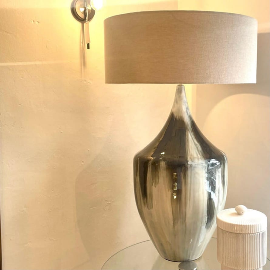 Persora Monochromatic Textural Enamel Lamp With Linen Shade