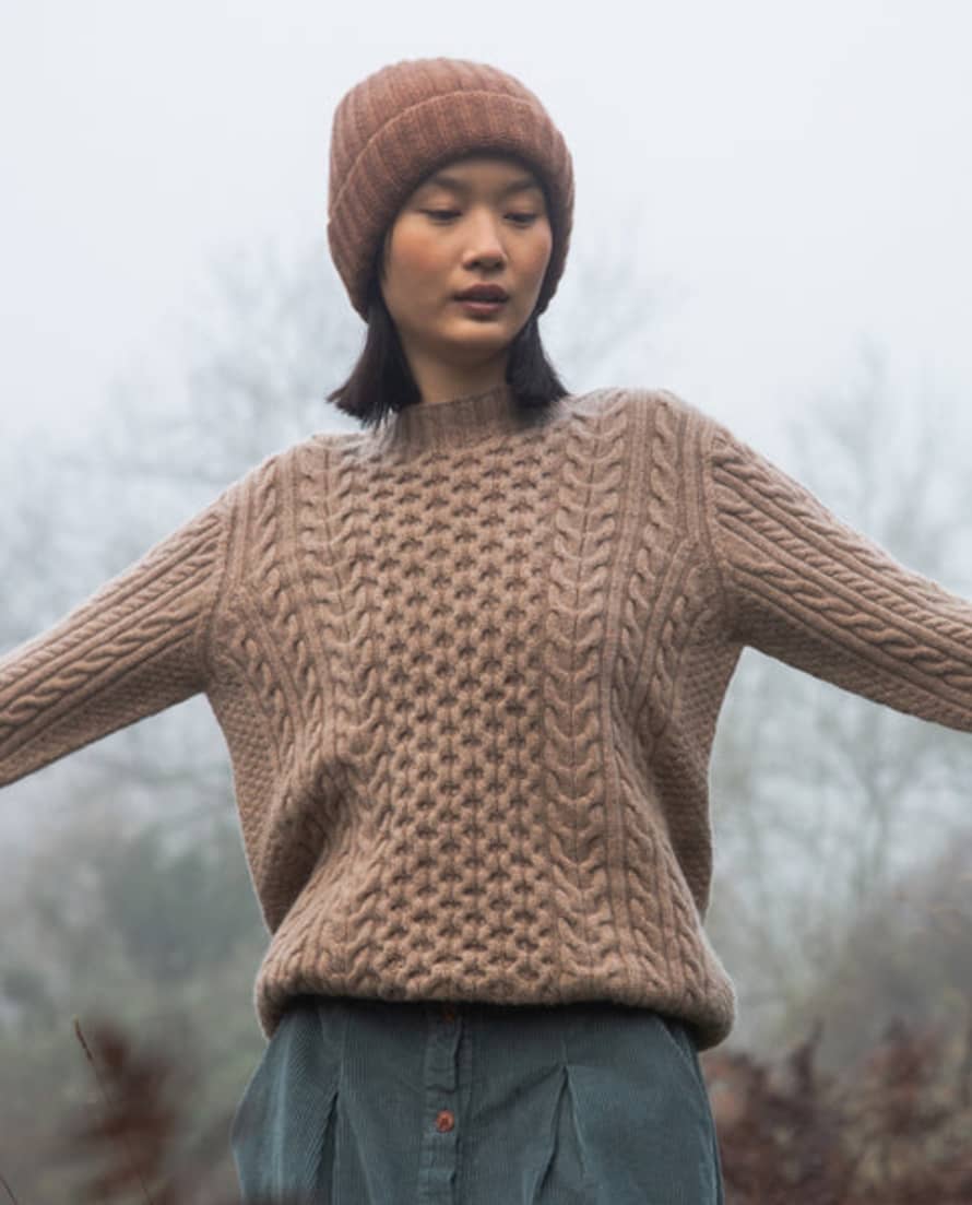 Beaumont Organic Aw23 Serena Lambswool Knitted Jumper In Oatmeal