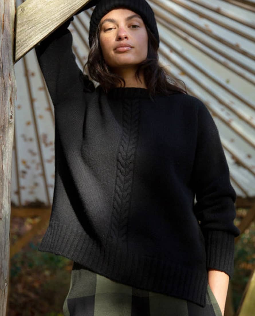 Beaumont Organic Aw23 Marney Lambswool Jumper In Black