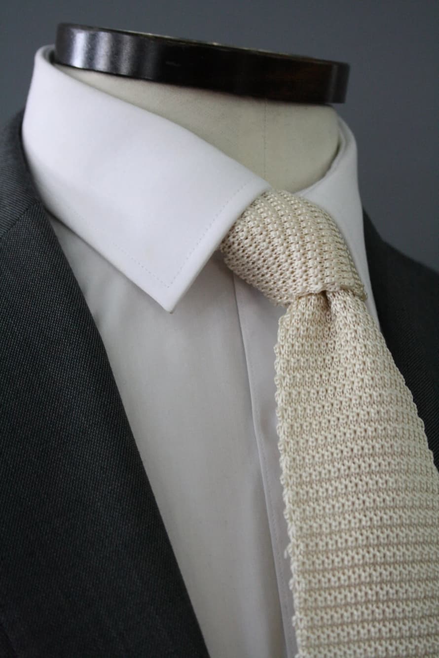 Knightsbridge Neckwear Ivory Knitted Silk Tie