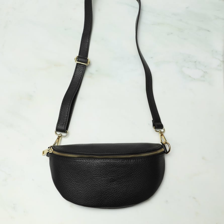 source lifestyle   Black Leather Belt Bag 