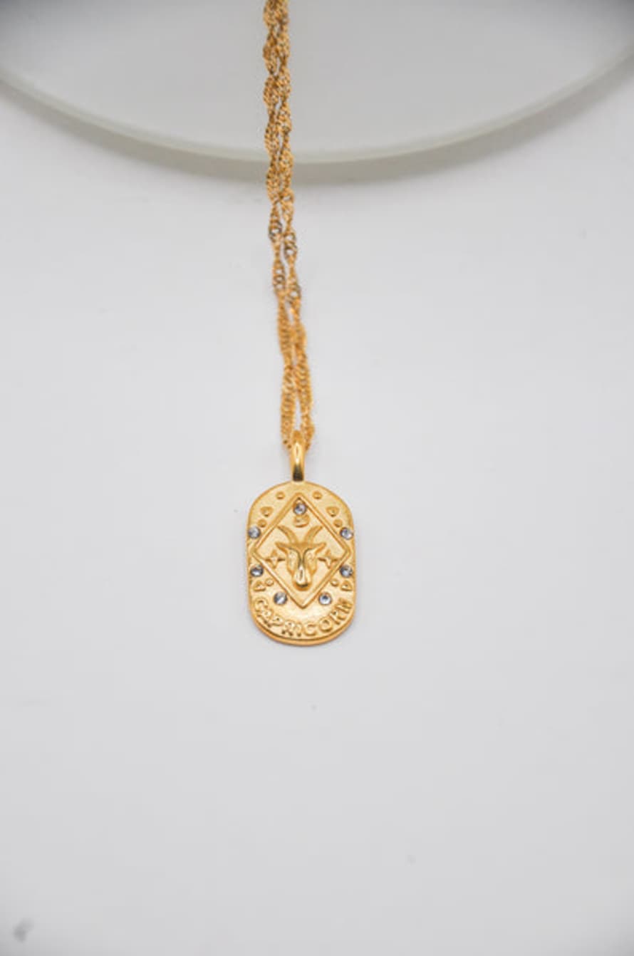 bon bon fistral Capricorn 18k Gold Zodiac Pendent Necklace