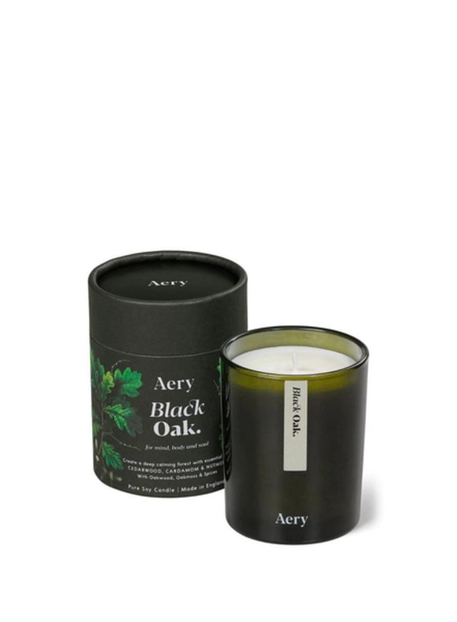 Aery Black Oak Scented Candle - Cedarwood Cardamom & Nutmeg