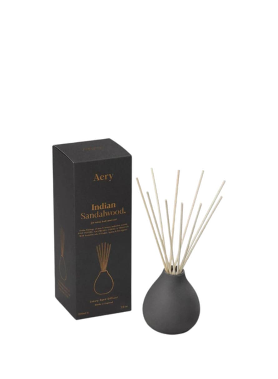 Aery Indian Sandalwood Reed Diffuser - Pepper Raspberry & Tonka From