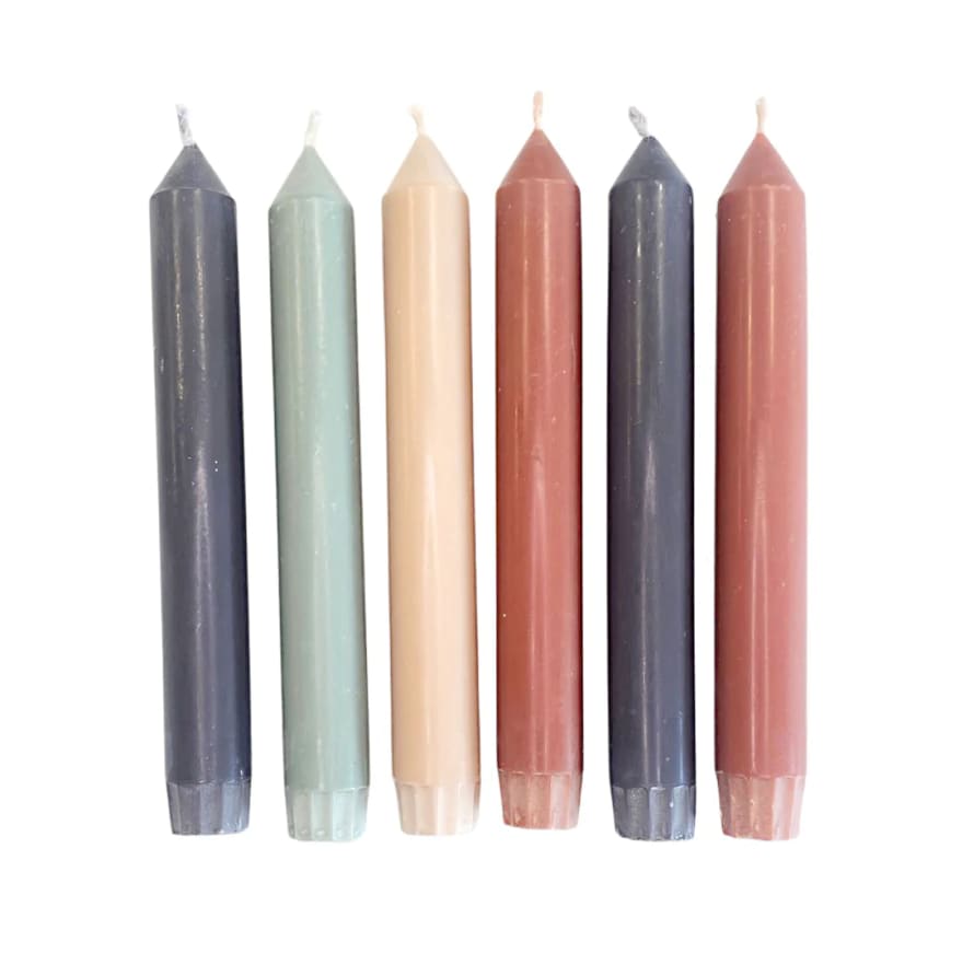 Return to Sender Sustainable Dinner Candles multicolor short - Set of 6