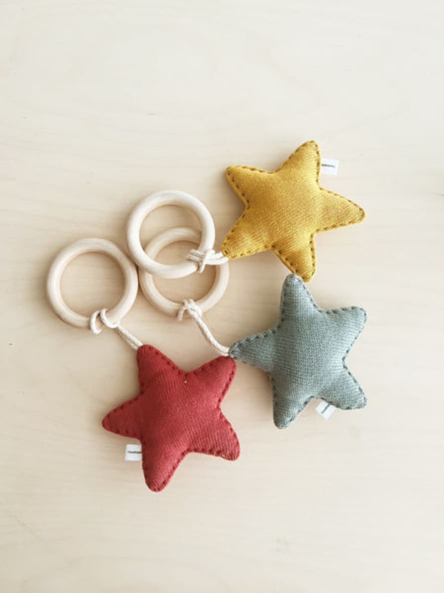 Organic Zoo Star Rattle With A Wooden Ring