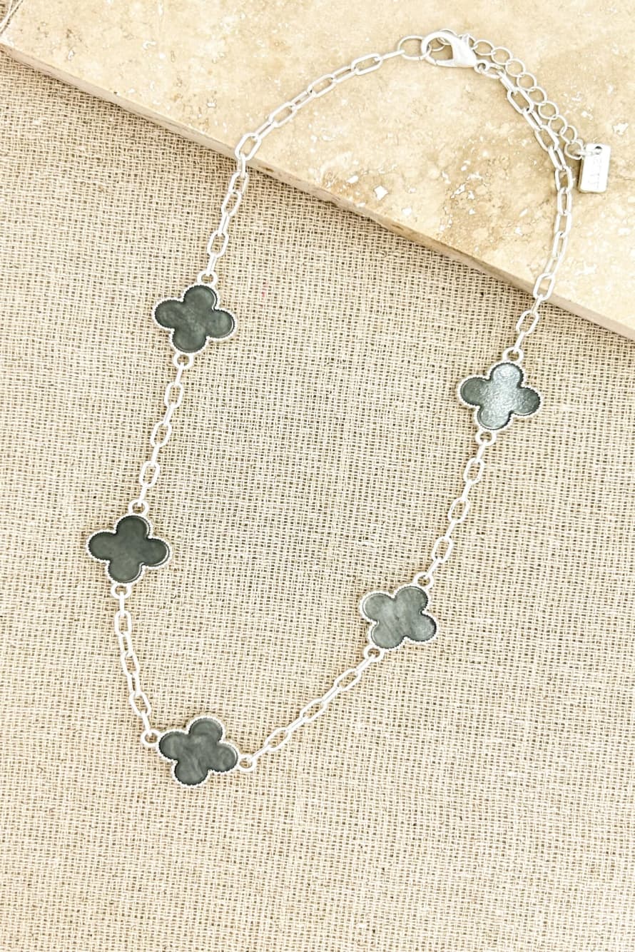 Envy Short Silver and Pearl Grey Clover Necklace