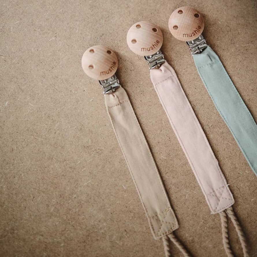 Mushie Natural Pacifier Fabric Clip 