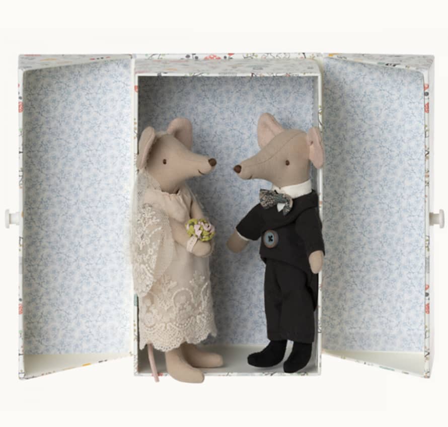 Maileg Wedding Mice Couple in Matchbox Toy