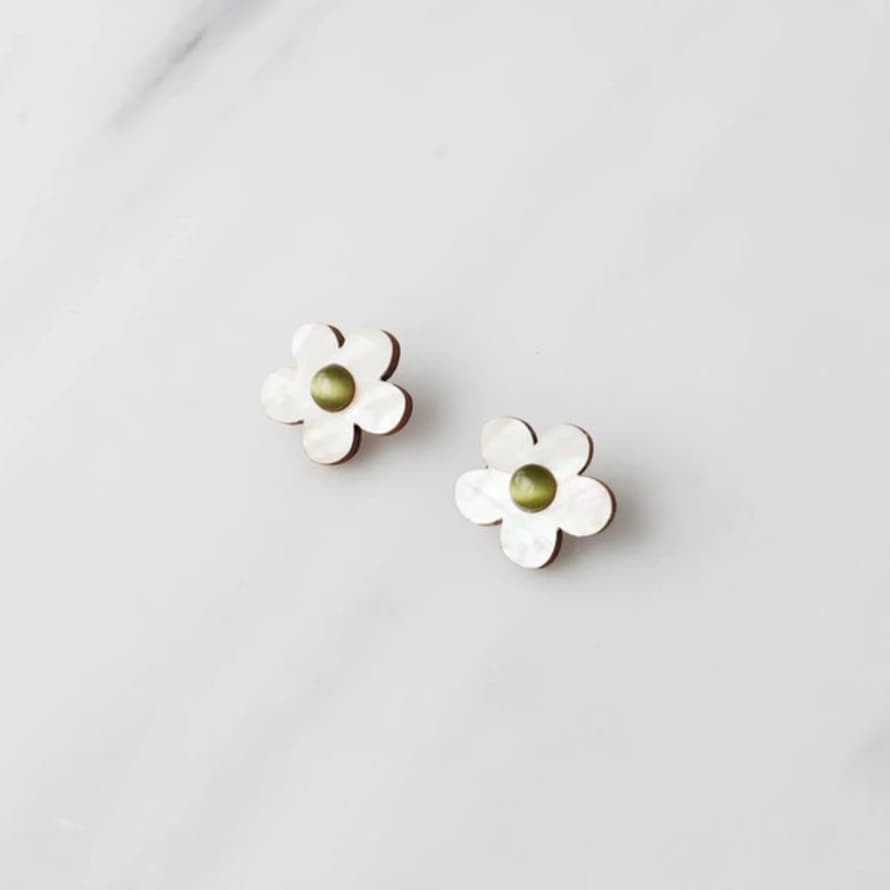 Wolf & Moon Mini Bloom Studs - White Pearl