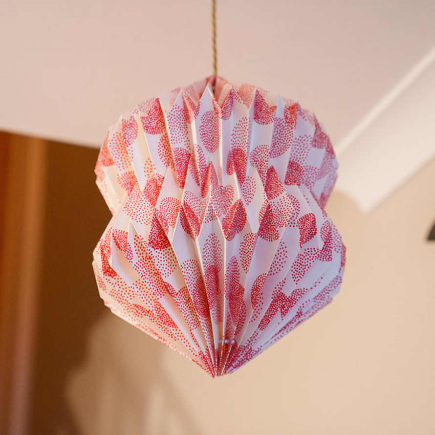 india Indian Hand-folded Paper Diablo Lightshade 'red Dots'