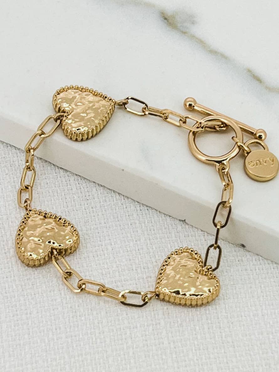 Envy Gold T-bar Bracelet With Hammered Hearts