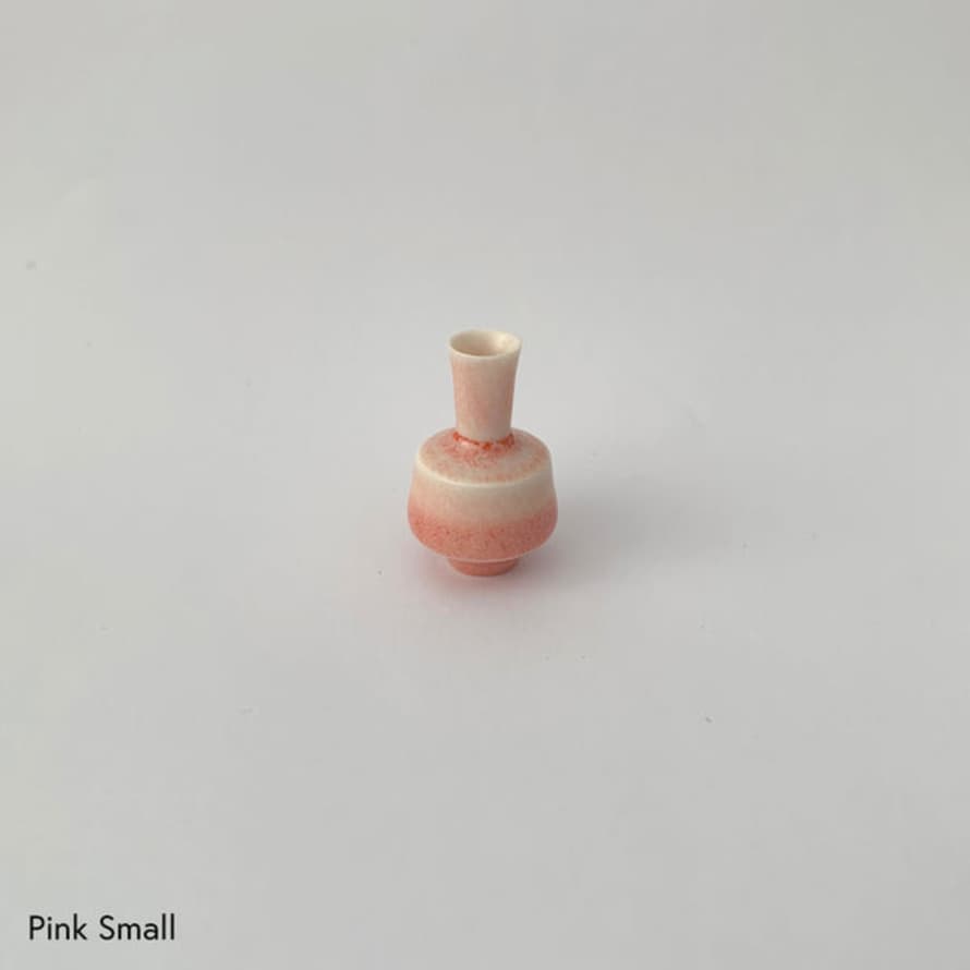 SGW Lab 30mm Pink Miniature Ceramic Pot