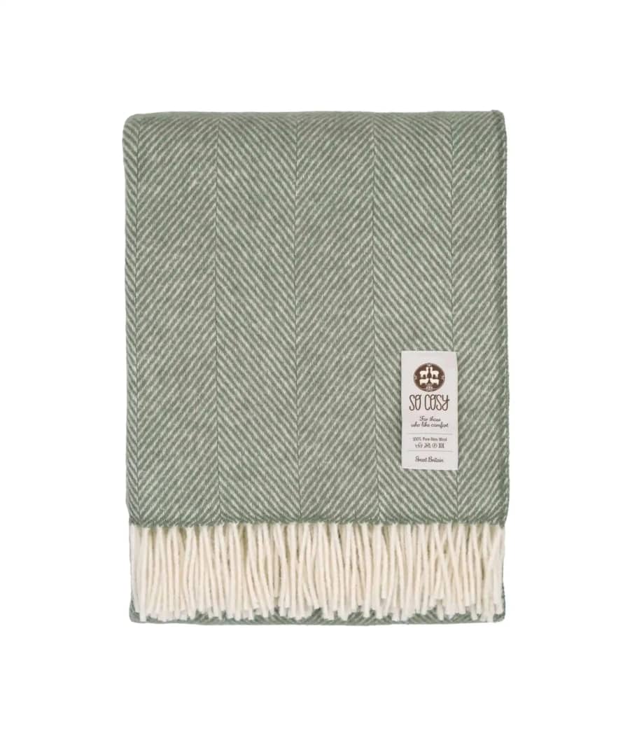 So Cosy Agave Green and White Dani Throw