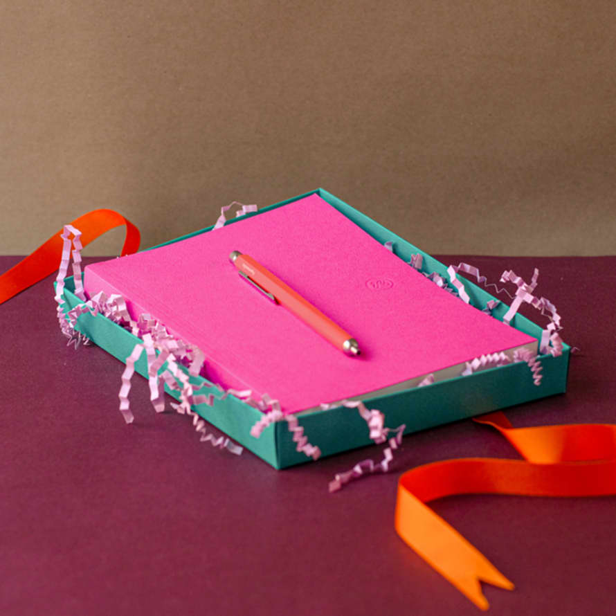 Papersmiths Fuchsia Notebook And Pen Duo - Primo Ballpoint Pen / Plain Paper