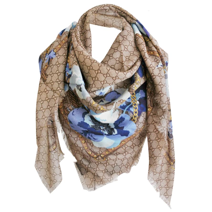 Gucci Guccissima Scarf Made of Soft Wool and Silk - Blue Flowers Print